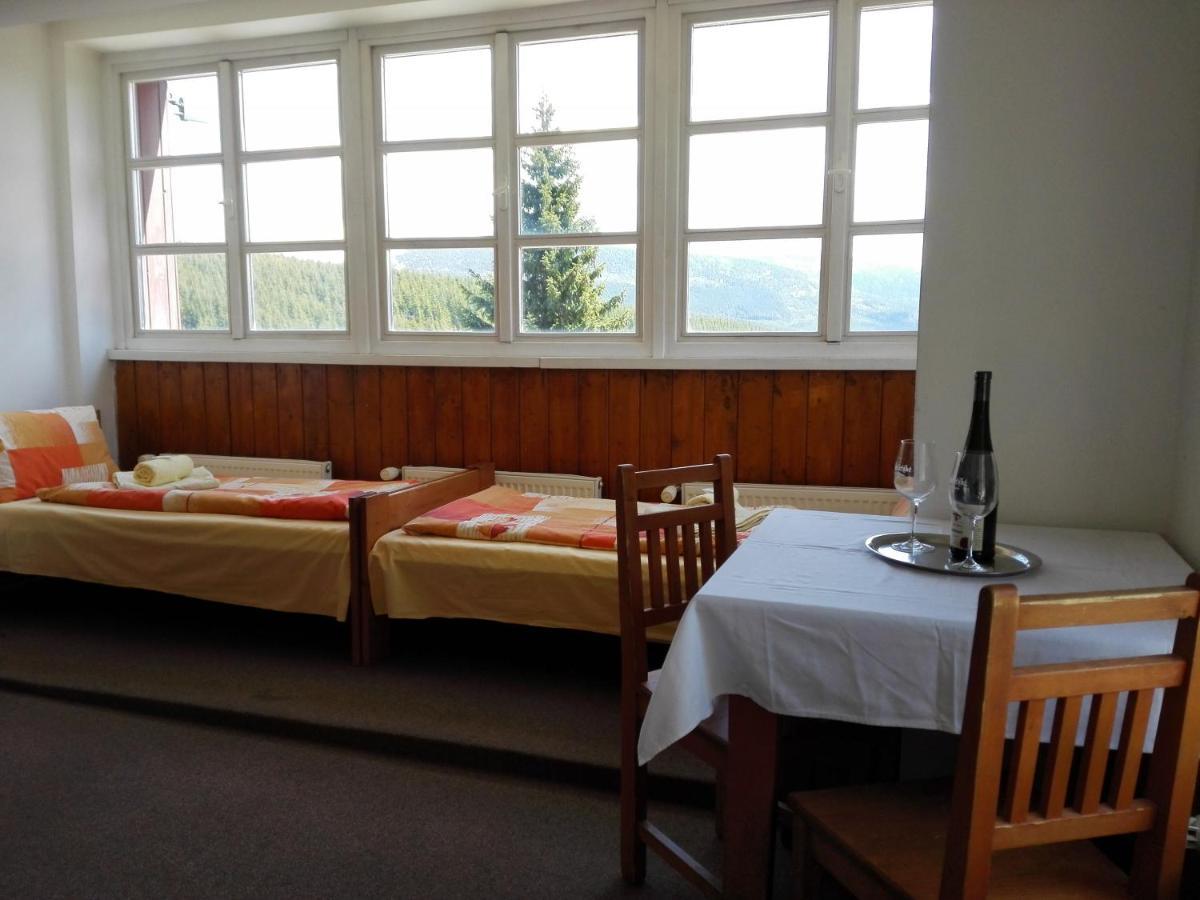 Horska Chata Sedmidoli Hotel Spindleruv Mlyn Bagian luar foto