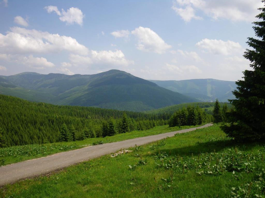 Horska Chata Sedmidoli Hotel Spindleruv Mlyn Bagian luar foto