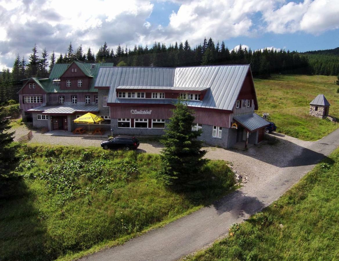Horska Chata Sedmidoli Hotel Spindleruv Mlyn Bagian luar foto